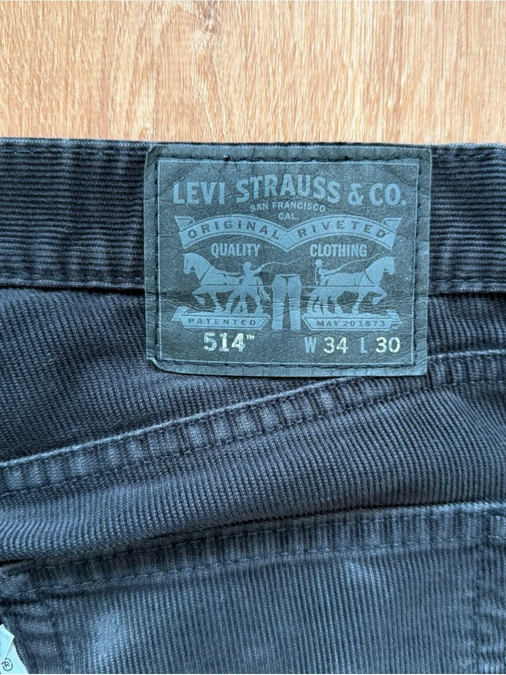 Levi's 514 Men's 34 Black Corduroy Straight Fit Pants Fall Classic
